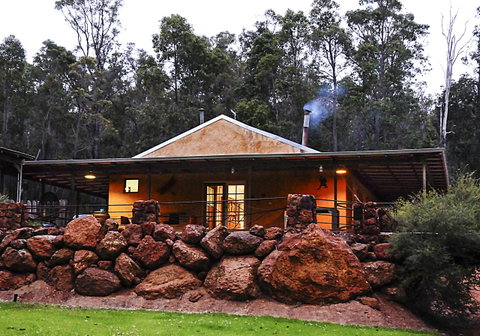 Nannup Bush Retreat - Accommodation NSW 14