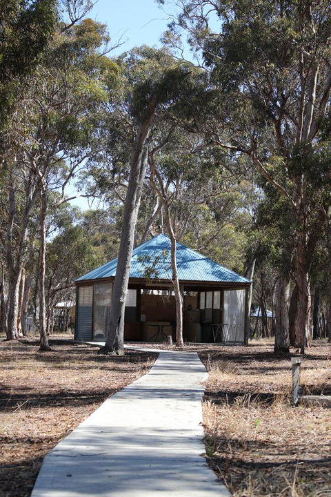 Kendenup Cottages And Lodge - Accommodation NSW 27