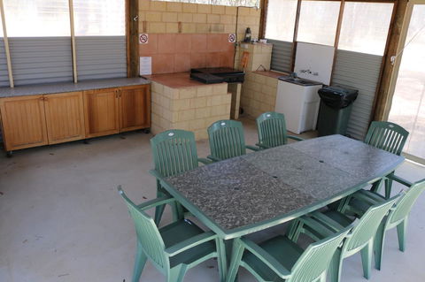 Kendenup Cottages And Lodge - Accommodation NSW 21