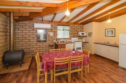 Yelverton Brook Conservation Sanctuary - Accommodation NSW 33