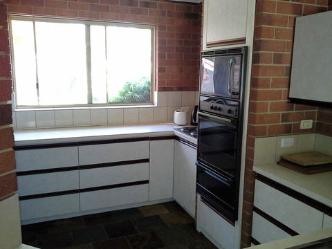 Busselton Beachfront - Accommodation NSW 4