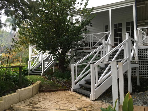 Applegate Lane Chalet - Accommodation NSW 5