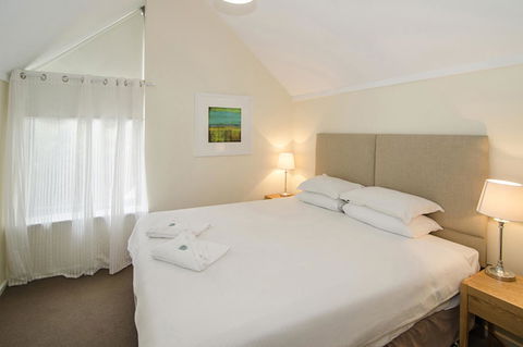 Beach Retreat - Busselton - Accommodation NSW 6