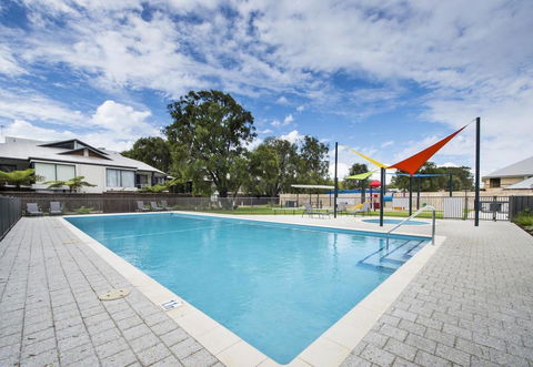 Beach Retreat - Busselton - Accommodation NSW 1