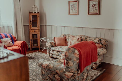 Bluebird Cottage - Accommodation NSW 10