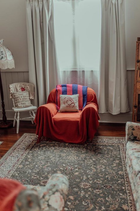 Bluebird Cottage - Accommodation NSW 11