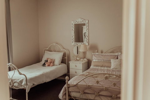 Bluebird Cottage - Accommodation NSW 2