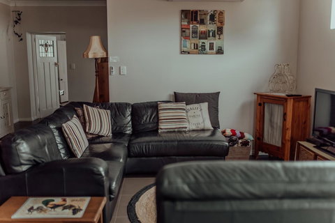 Bluebird Cottage - Accommodation NSW 17