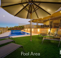 7 Kestrel Place - PRIVATE JETTY  POOL - Accommodation NSW