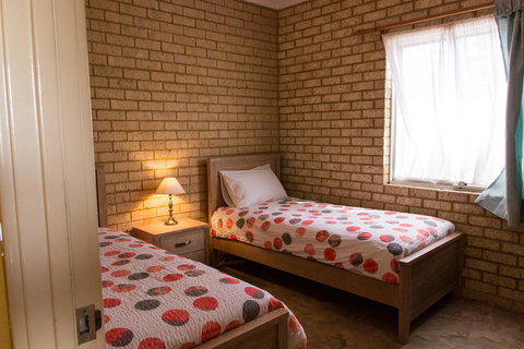 Baywatch Retreat Augusta - Accommodation NSW 14