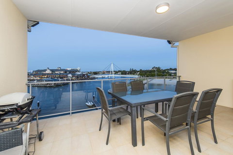 Dolphin Quay Apartments - Accommodation NSW 23