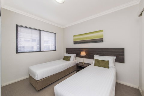 Dolphin Quay Apartments - Accommodation NSW 39