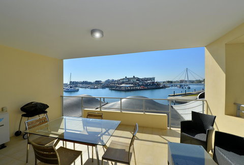 Dolphin Quay Apartments - Accommodation NSW 8