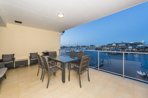 Dolphin Quay Apartments - Accommodation NSW 21