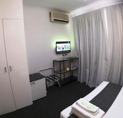Criterion Hotel Perth - Accommodation NSW 3