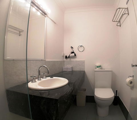 Criterion Hotel Perth - Accommodation NSW 7