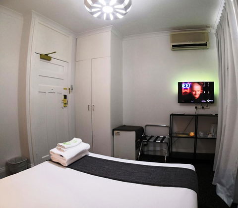 Criterion Hotel Perth - Accommodation NSW 5