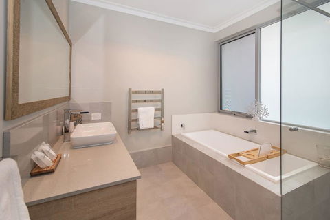 Busselton Beachside - A Slice Of Heaven - Accommodation NSW 13