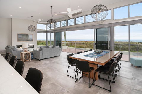 Busselton Beachside - A Slice Of Heaven - Accommodation NSW 5