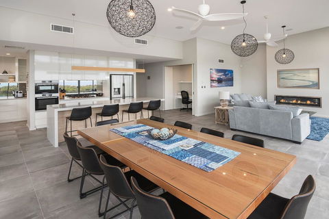 Busselton Beachside - A Slice Of Heaven - Accommodation NSW 4