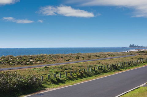 Busselton Beachside - A Slice Of Heaven - Accommodation NSW 21