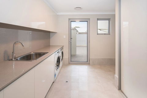 Busselton Beachside - A Slice Of Heaven - Accommodation NSW 16