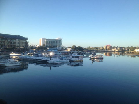 Mandurah Ocean Marina Chalets - Accommodation NSW 42