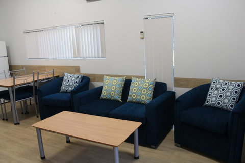 Mandurah Ocean Marina Chalets - Accommodation NSW 7