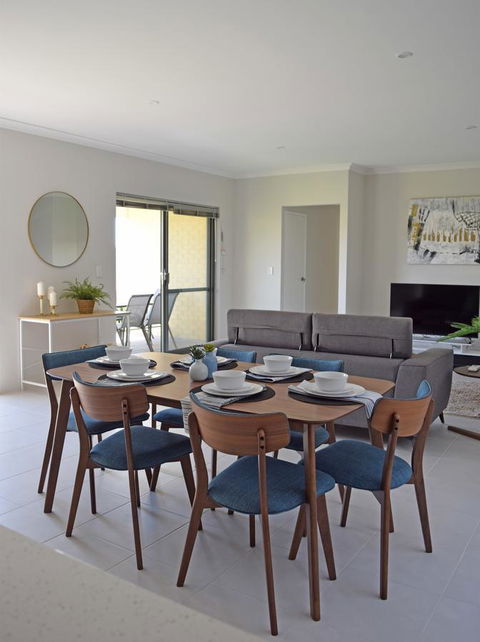 The Kingsleyâ€™s Place â€“ Piara Waters - Accommodation NSW 1