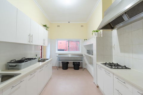 MyOZexp Aberdeen Lodge - Accommodation NSW 9