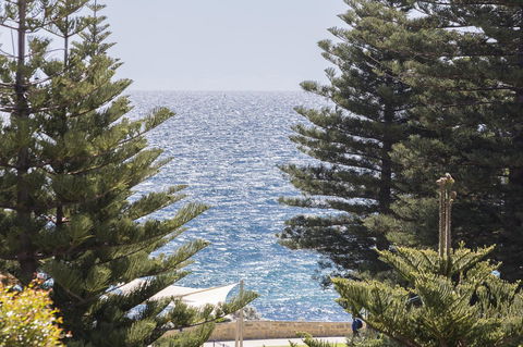 Cottesloe Marine Apartment - Executive Escapes - Accommodation NSW 3