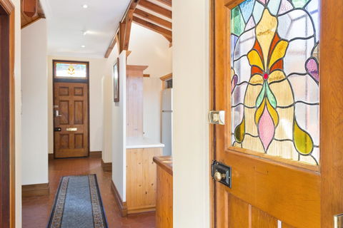 100 On South Callan Apartments - Accommodation NSW 5