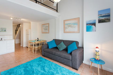 Life's A Beach! Fremantle - Accommodation NSW 1