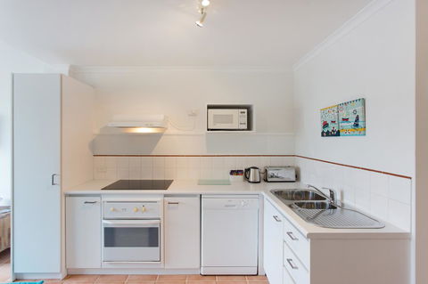 Life's A Beach! Fremantle - Accommodation NSW 13