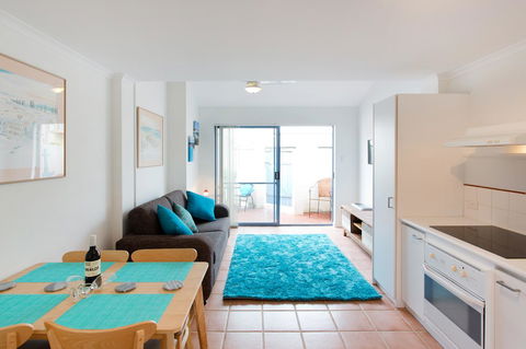 Life's A Beach! Fremantle - Accommodation NSW 3