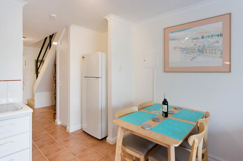 Life's A Beach! Fremantle - Accommodation NSW 11