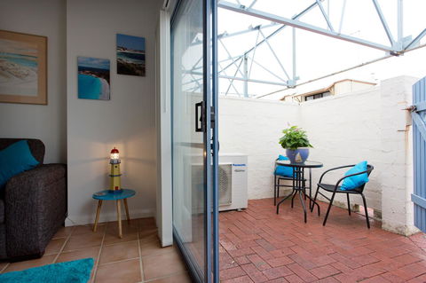 Life's A Beach! Fremantle - Accommodation NSW 15