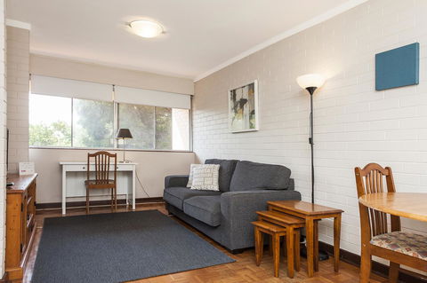 Rosalie 35 - Accommodation NSW 2