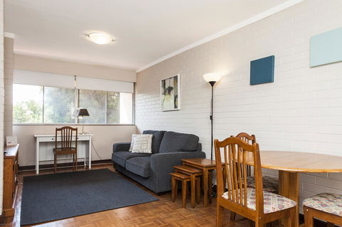 Rosalie 35 - Accommodation NSW 6