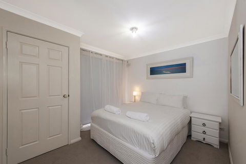 Scarborough Villa On Duke - Accommodation NSW 11