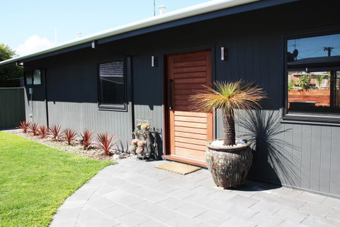 Bayside Luxury Escape Busselton - Accommodation NSW 19