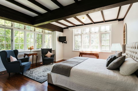 Elliot House - Accommodation NSW 13