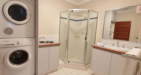 Scarborough Beach Front Resort - Shell Seven - Accommodation NSW 13