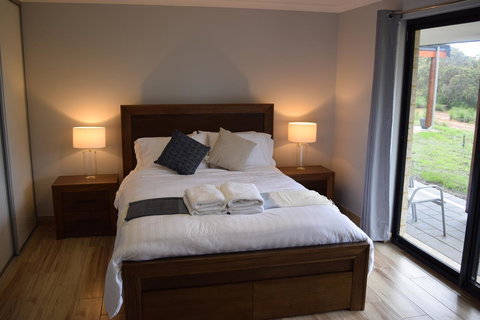 Eagle Bay House - Accommodation NSW 6