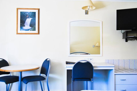 Comfort Inn Devonport - Accommodation NSW 43