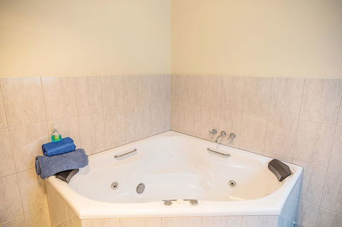 Queechy Motel - Accommodation NSW 44