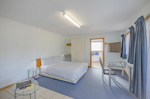 Queechy Motel - Accommodation NSW 3