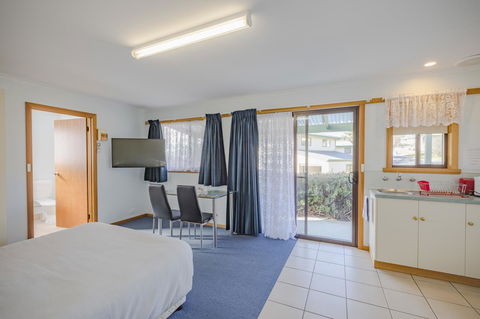 Queechy Motel - Accommodation NSW 28