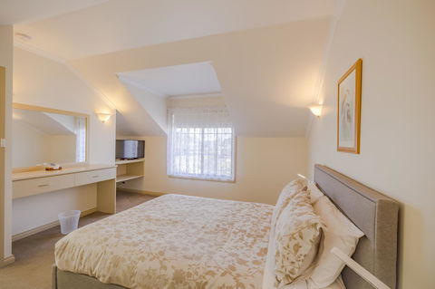 Queechy Motel - Accommodation NSW 13