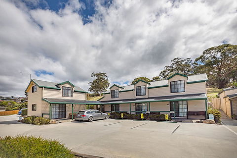 Queechy Motel - Accommodation NSW 0